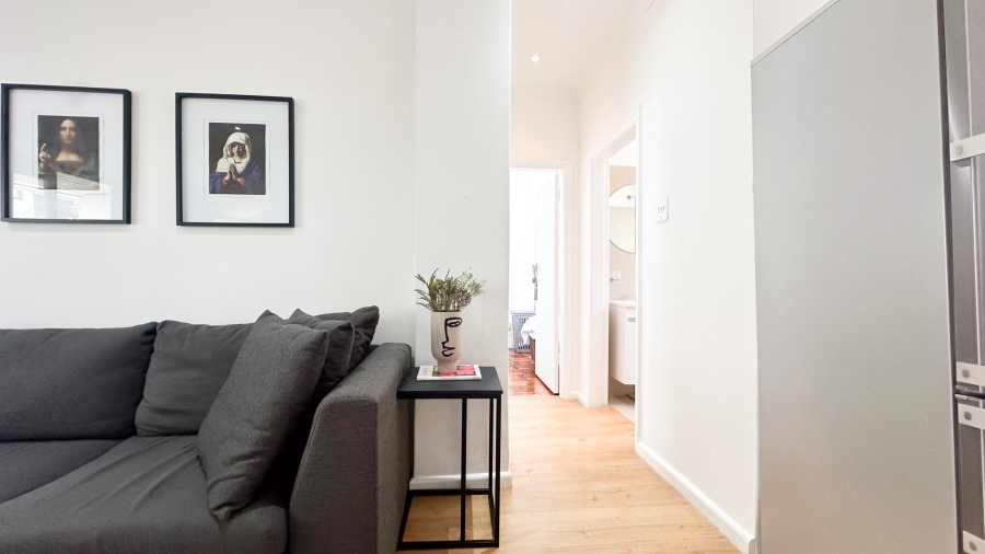 To Let 2 Bedroom Property for Rent in Sea Point Western Cape